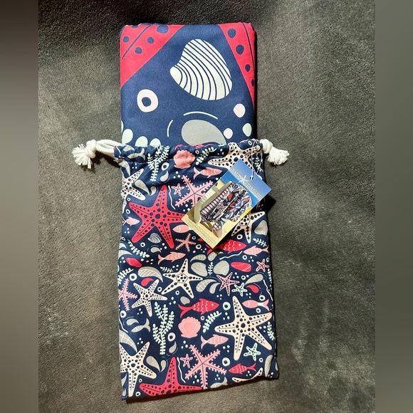 2 KITS! NWT BEACH ESSENTIALS BY THE PAPER STORE - Picture 7 of 12